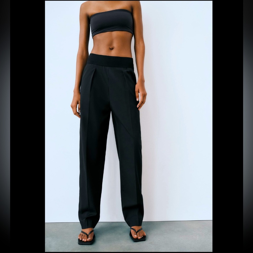 ZARA ZIPPERED PLEATED PANTS